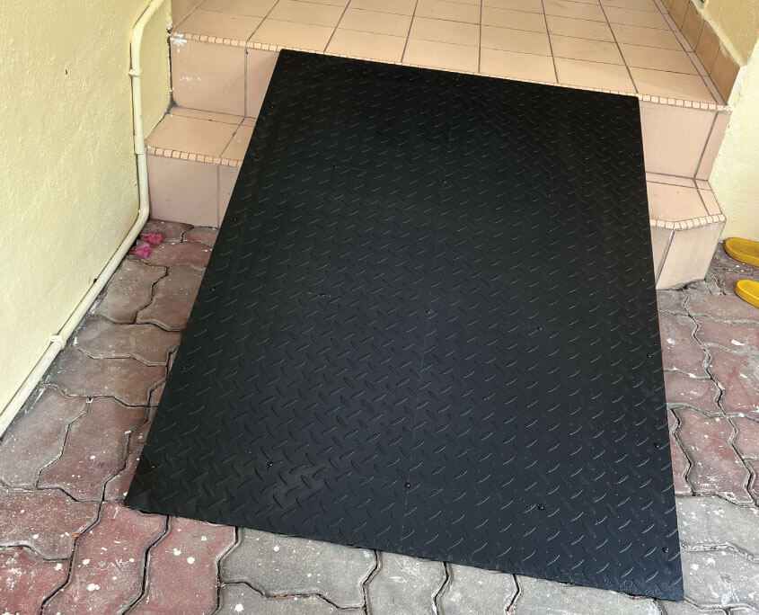 Main-Door-with-Staircase-Railing-3